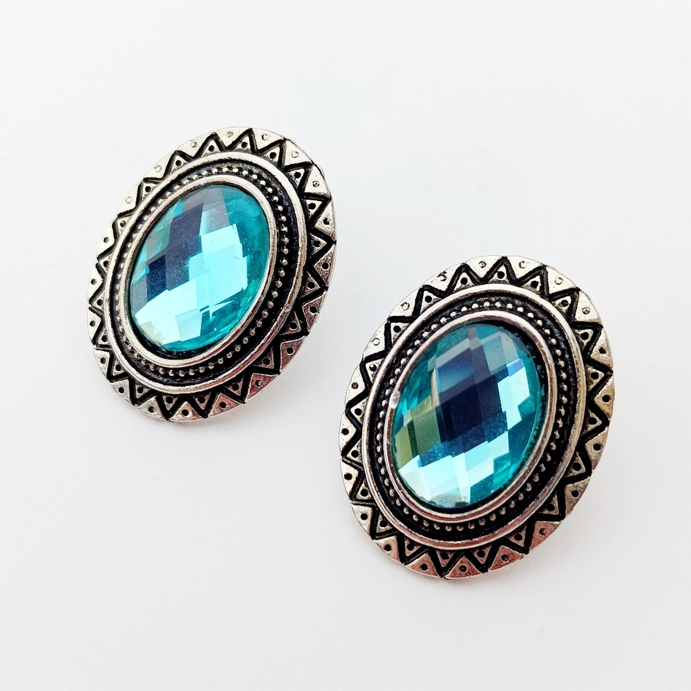 Blue And Silver Earrings Ornate Pierced Lightweight Lucite Southwestern Faceted